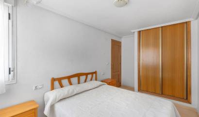 Sale - Apartment - Torrevieja - Centro