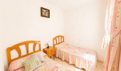 Sale - Apartment - Torrevieja - Centro