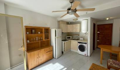 Sale - Apartment - Torrevieja - Centro
