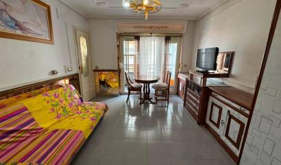 Sale - Apartment - Torrevieja - Centro