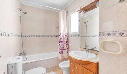 Sale - Apartment - Torrevieja - Estacion de autobuses
