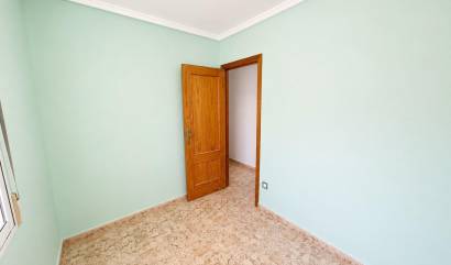 Sale - Apartment - Torrevieja - Estacion de autobuses