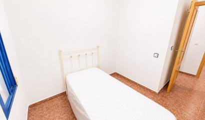 Sale - Apartment - Torrevieja - Estacion de autobuses