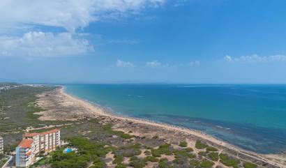 Sale - Apartment - Torrevieja - La Mata pueblo
