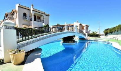 Sale - Apartment - Torrevieja - La Mata