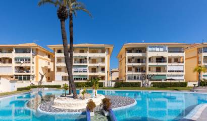 Sale - Apartment - Torrevieja - La Mata
