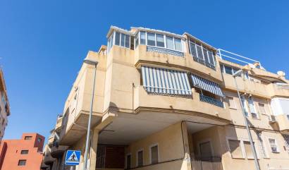 Sale - Apartment - Torrevieja - Playa de los locos