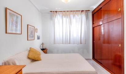 Sale - Apartment - Torrevieja - Playa de los locos
