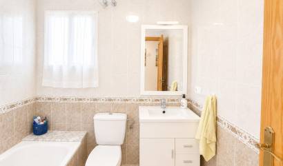 Sale - Apartment - Torrevieja - Playa del cura