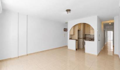 Sale - Apartment - Torrevieja - Puerto Deportivo
