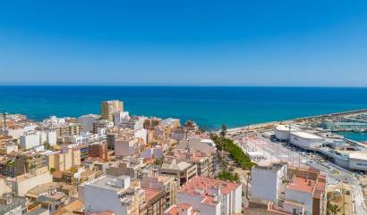 Sale - Apartment - Torrevieja - Puerto Deportivo
