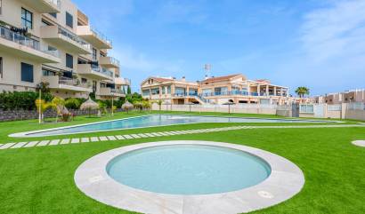 Sale - Apartments - Orihuela Costa - La Zenia