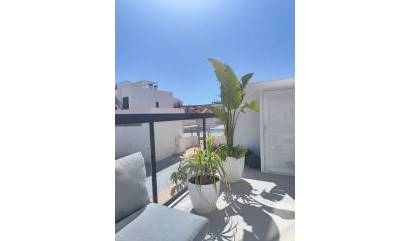 Sale - Apartments - Pilar de la Horadada - El Mojón