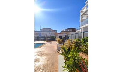 Sale - Apartments - Pilar de la Horadada - El Mojón