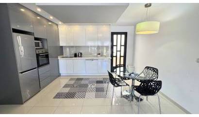 Sale - Apartments - Pilar de la Horadada - La Torre De La Horadada