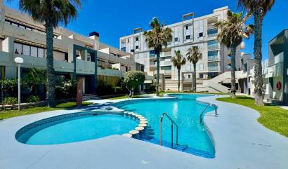 Sale - Apartments - Torrevieja - La Mata