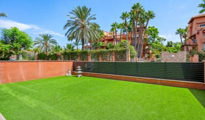Sale - Apartments - Villamartin - Lomas del Golf