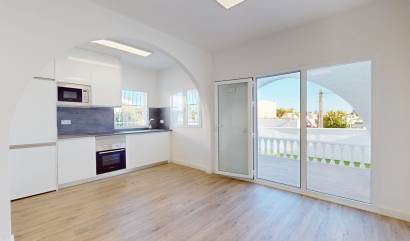 Sale - Bungalow - Orihuela Costa