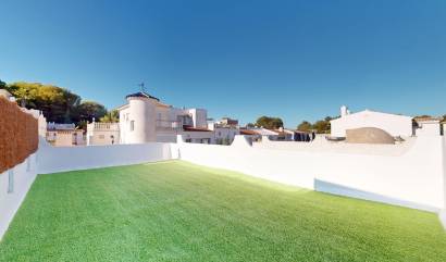Sale - Bungalow - Orihuela Costa