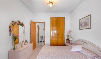 Sale - Bungalow - Torrevieja - Cañada del Molino