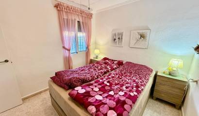 Sale - Bungalow - Torrevieja - La Siesta - El Salado - Torreta