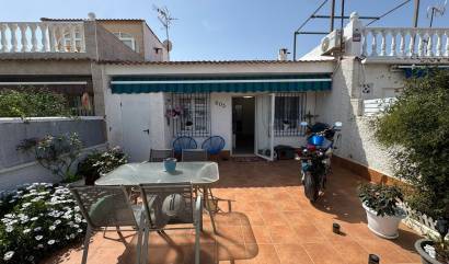 Sale - Bungalow - Torrevieja - La Siesta - El Salado - Torreta