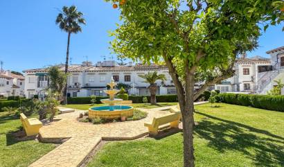 Sale - Bungalow - Torrevieja - Los Balcones