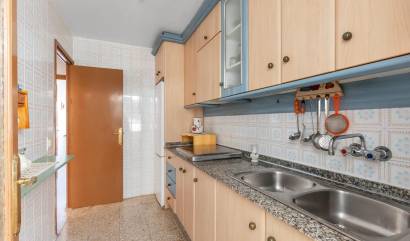 Sale - Bungalow - Torrevieja - Los Europeos