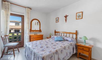 Sale - Bungalow - Torrevieja - Los Europeos