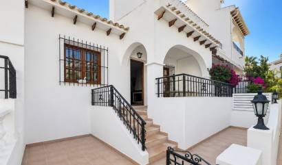 Sale - Bungalow - Torrevieja - Nueva Torrevieja - Aguas Nuevas