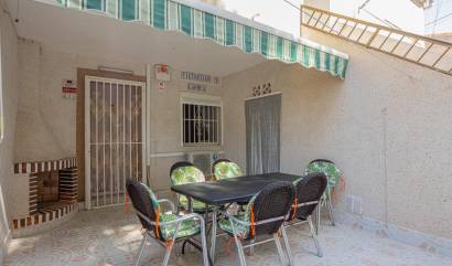 Sale - Bungalow - Torrevieja - Playa de los Naufragos