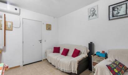 Sale - Bungalow - Torrevieja - Playa de los Naufragos
