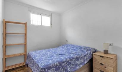 Sale - Bungalow - Torrevieja - Torre del moro