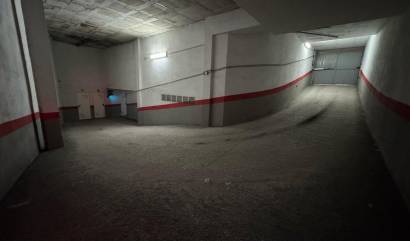 Sale - Commercial - Torrevieja - Centro