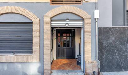 Sale - Commercial - Torrevieja - Estacion de autobuses