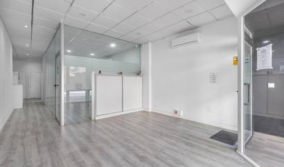 Sale - Commercial - Torrevieja - La Mata pueblo