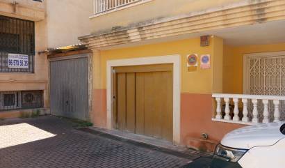 Sale - Commercial - Torrevieja - La Mata