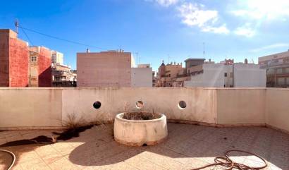 Sale - Commercial - Torrevieja - Playa del Cura