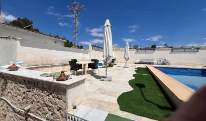 Sale - Country House - Alguena