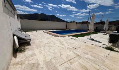 Sale - Country House - Alguena