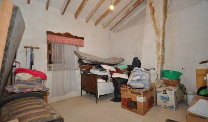 Sale - Country House - Canada del Trigo