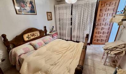 Sale - Country House - Guardamar del Segura