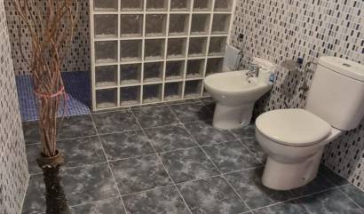 Sale - Country House - Hondón de las Nieves