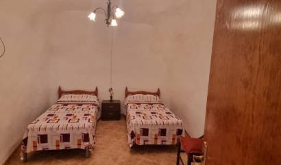 Sale - Country House - Hondón de las Nieves