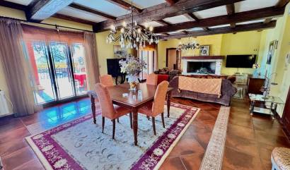 Sale - Country House - Los Montesinos