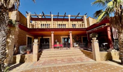 Sale - Country House - Los Montesinos