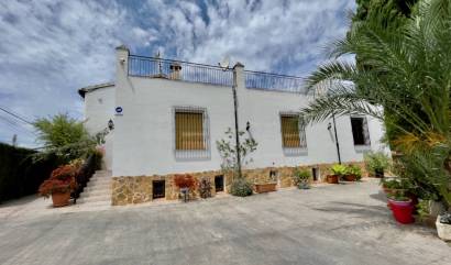 Sale - Country House - Orihuela