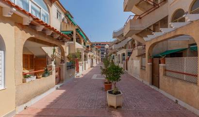 Sale - Ground Floor - Torrevieja - Acequion
