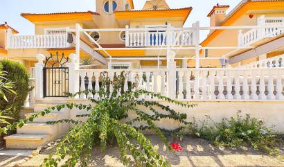 Sale - Semi Detached - Pinar de Campoverde