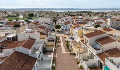 Sale - Terraced house / Townhouse - Torrevieja - La Siesta